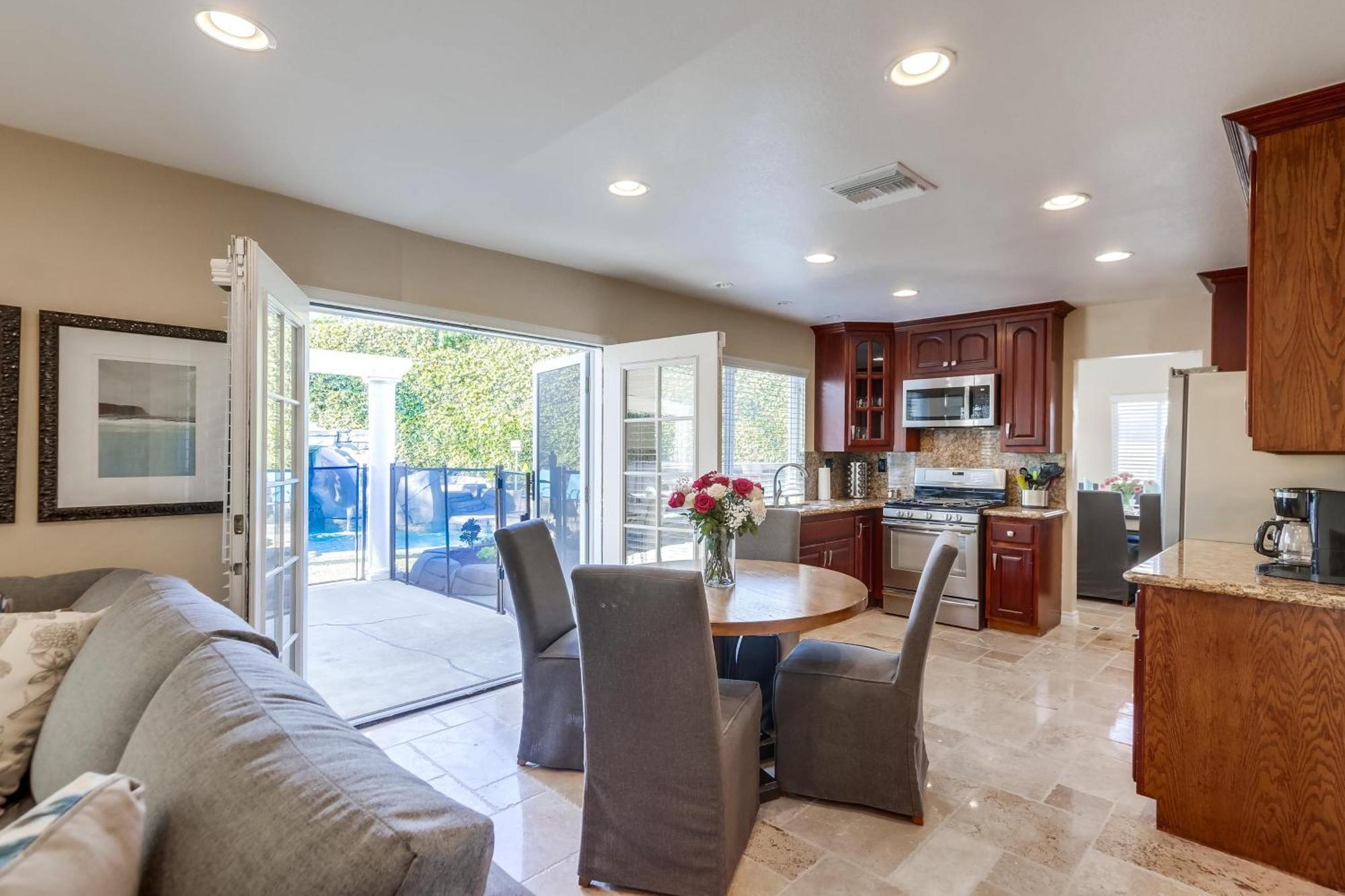 Destination #48 Villa Placentia Bagian luar foto
